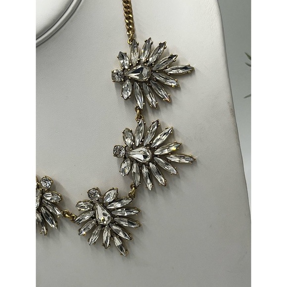 J. Crew‎ Clear Spear Prong Set Faceted Rhinestone Statement Necklace - Picture 2 of 14